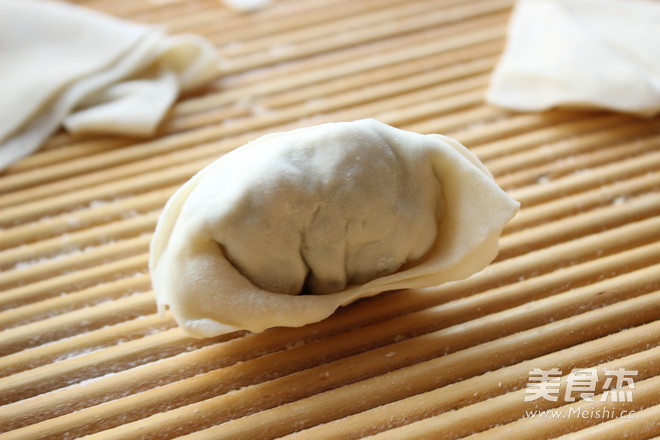 鲜虾荠菜馄饨