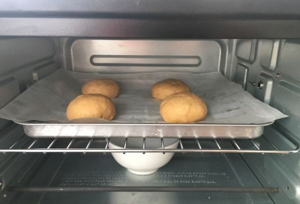 红糖全麦葡萄干软欧