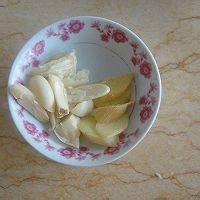 怎么做干煸五花肉杏鲍菇