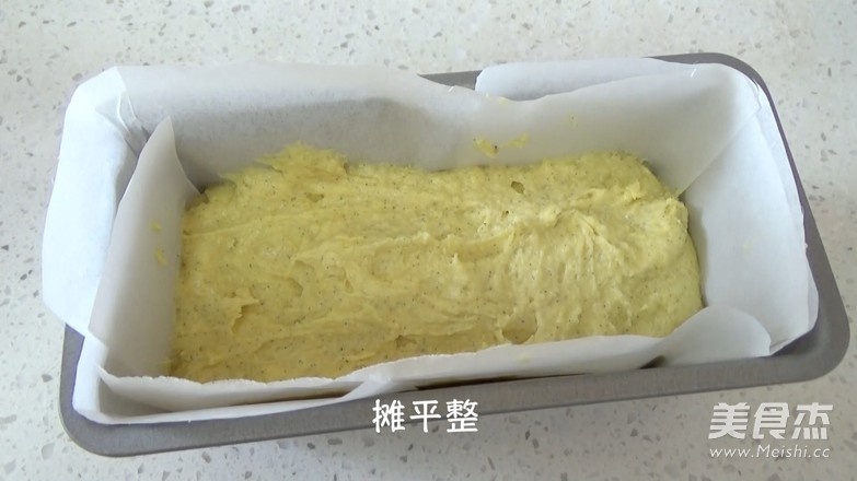 香草杏仁粉磅蛋糕