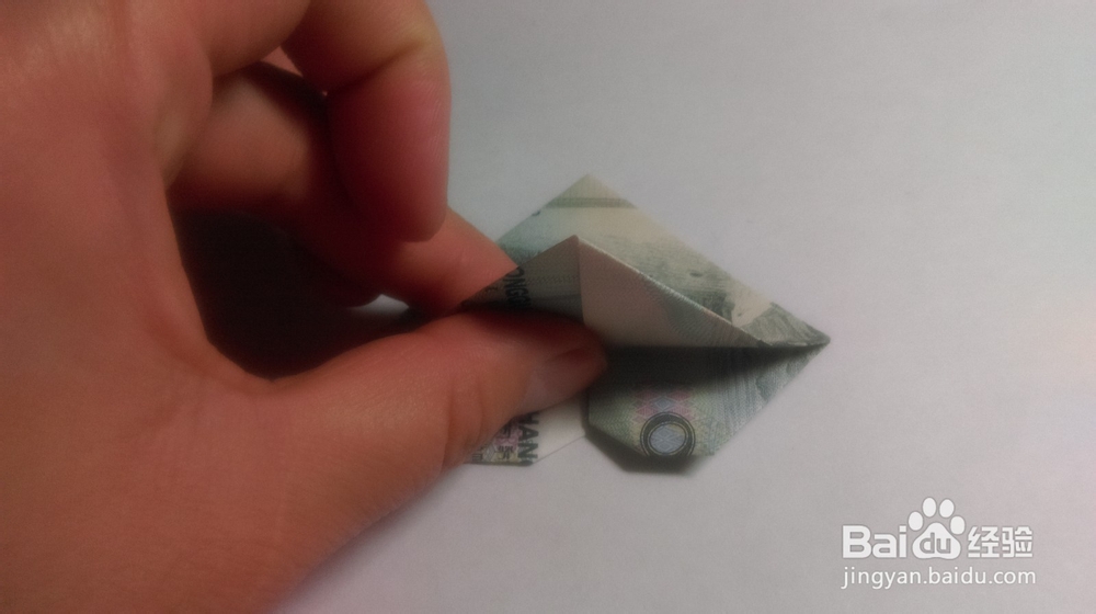 用纸币折出精美书签