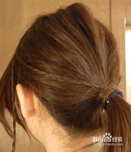 马尾+辫子的混搭扎发让你浪漫的度过七夕