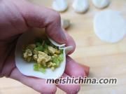 豆浆芹香鸡蛋水饺的做法
