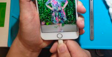 苹果手机尾插充电不灵解决方法