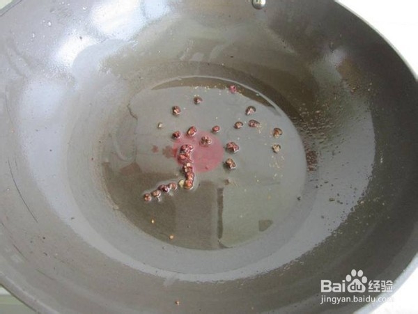 馕炒茄子的做法