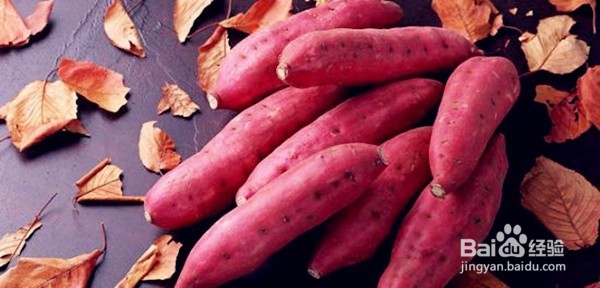 吃了蔬菜水果的这些部位当心致命,千万不能吃!