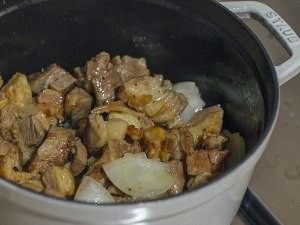 法式红酒炖牛肉