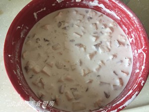 香煎腊味芋头糕的做法