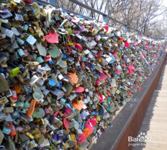 世界上10大能“锁”住爱情的地方