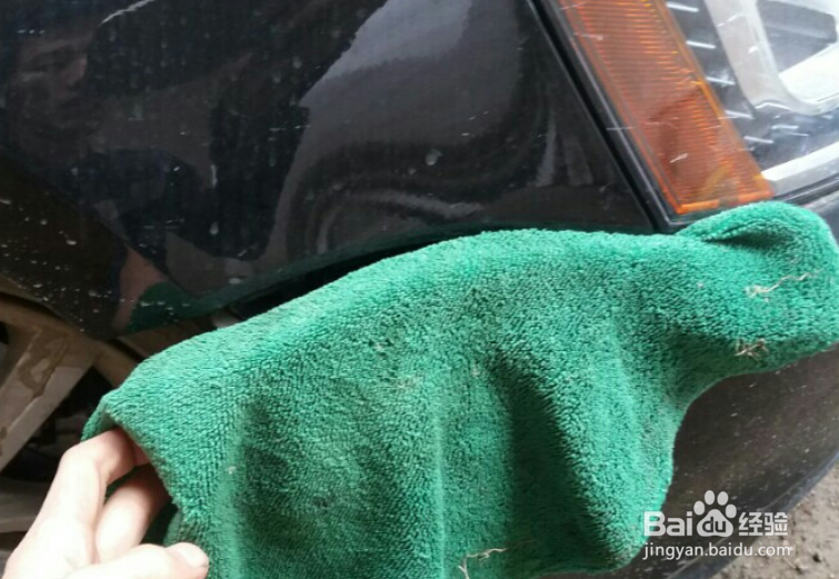 新速腾大灯怎么拆装