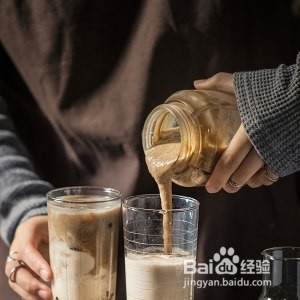 珍珠绿豆沙鲜奶的做法