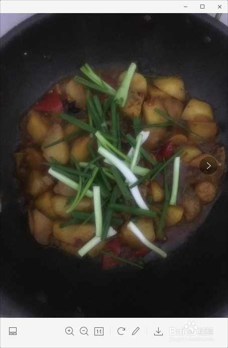 土豆烧五花肉的做法
