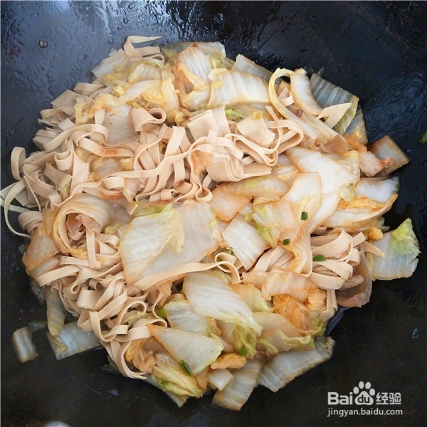 白菜炖肉的家常做法