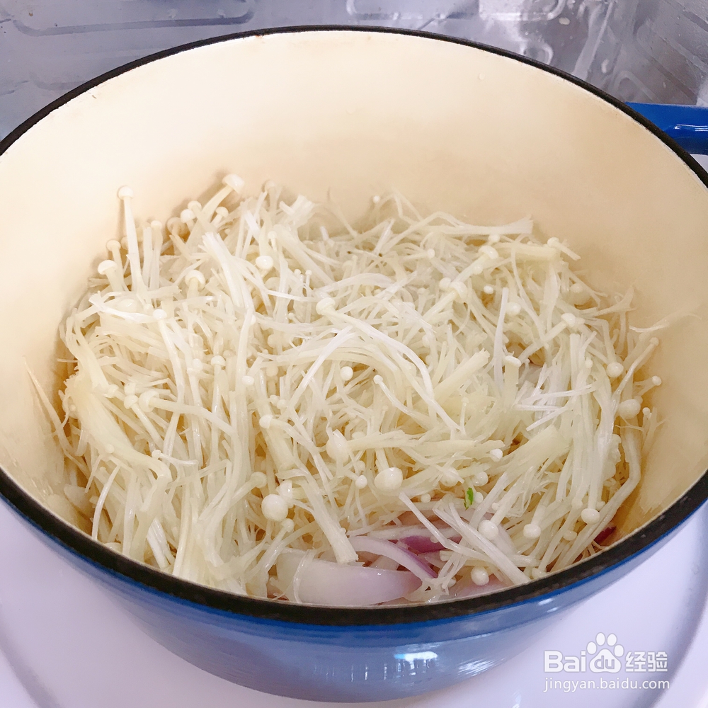 怎么做奥尔良啤酒焖鱼?