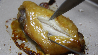 蜜汁烤翅的家常做法