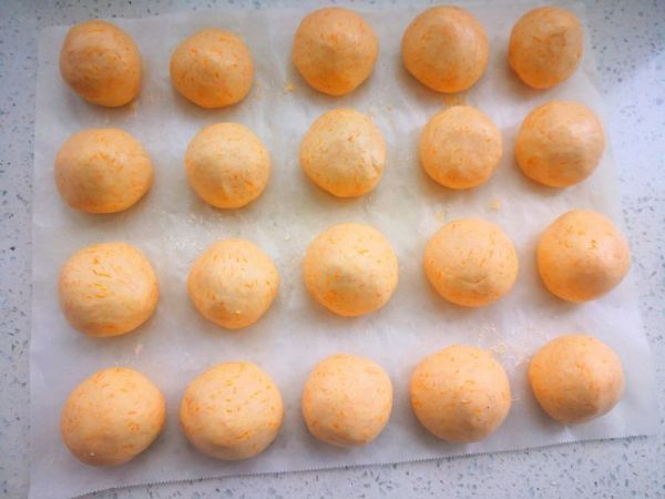 红糖姜煮豆沙南瓜汤圆