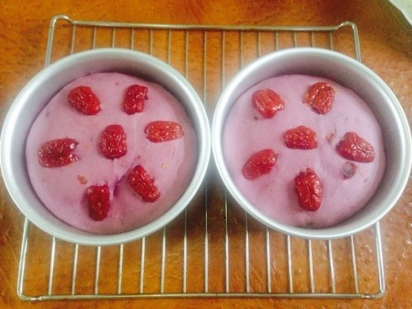 紫薯葡萄干红枣发糕