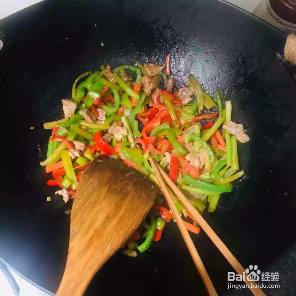 如何在家里做时蔬炒牛肉