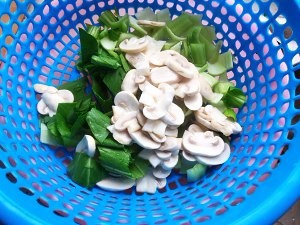怎么做青菜口蘑虾干汤