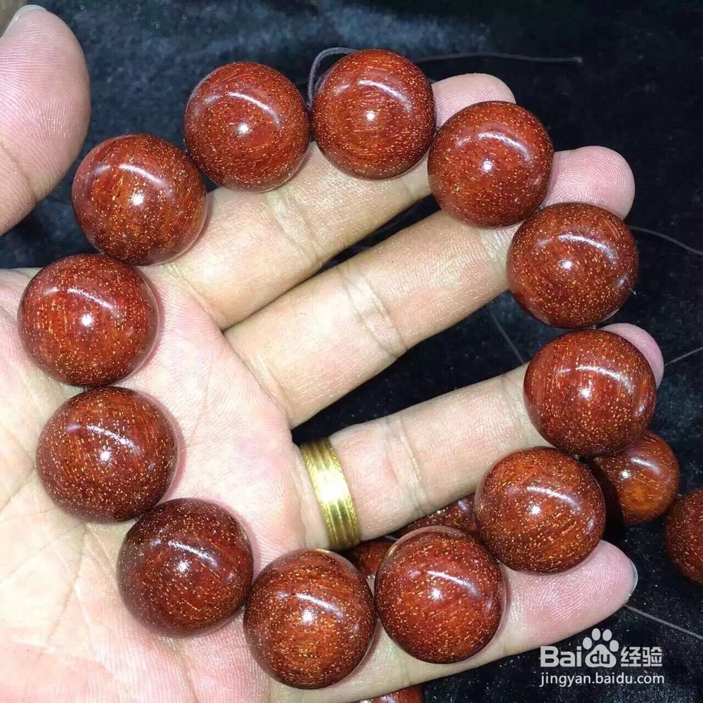 小叶紫檀如何盘玩