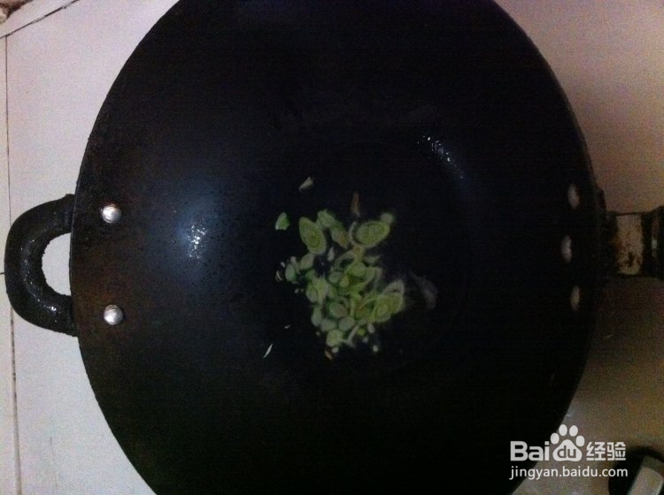 白菜烩饼丝的家常做法