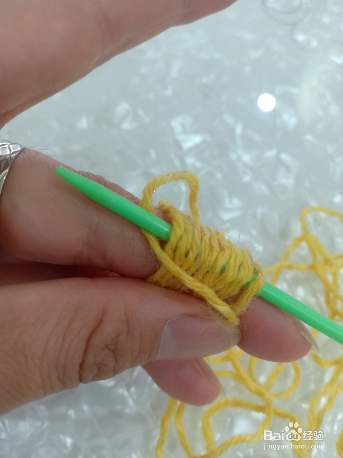 用毛线怎么制作坚挺的线环