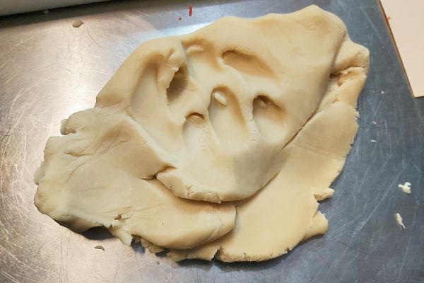 桃山皮流心月饼