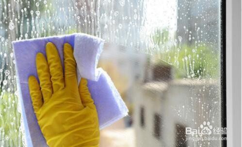 如何擦玻璃又快又干净没水印