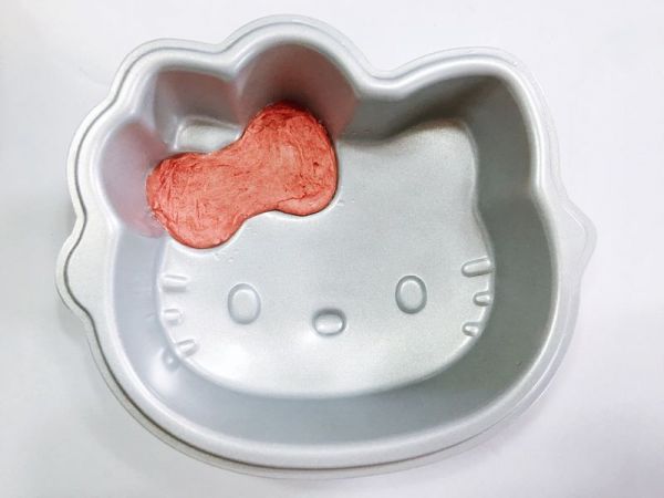 椰蓉海绵KT蛋糕