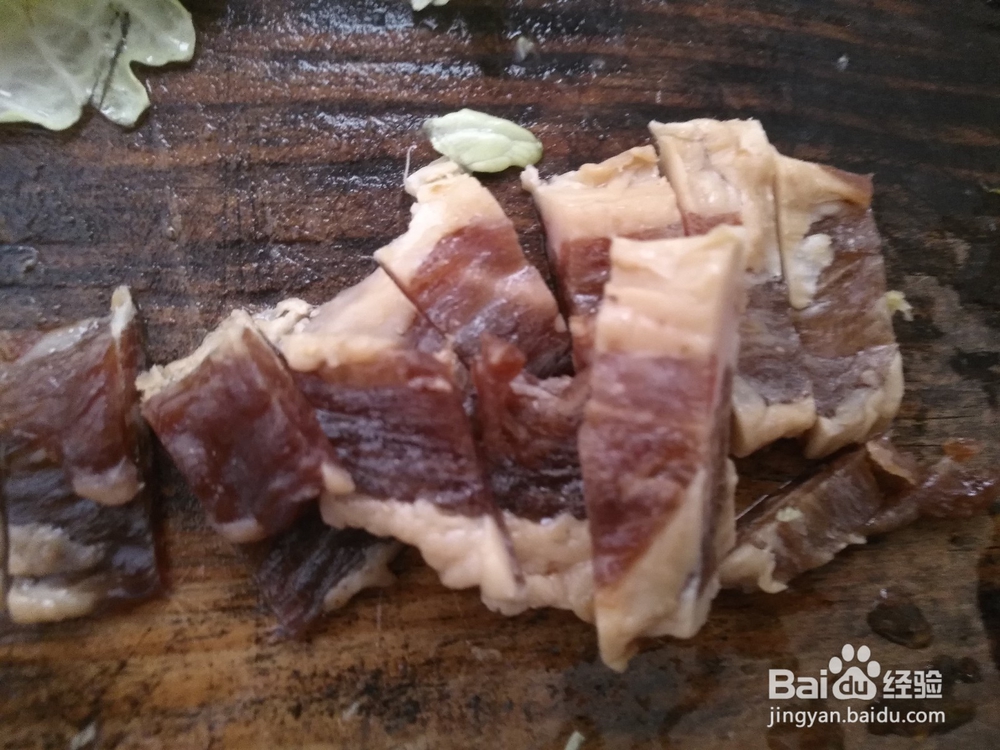 家常白菜炒年糕的做法