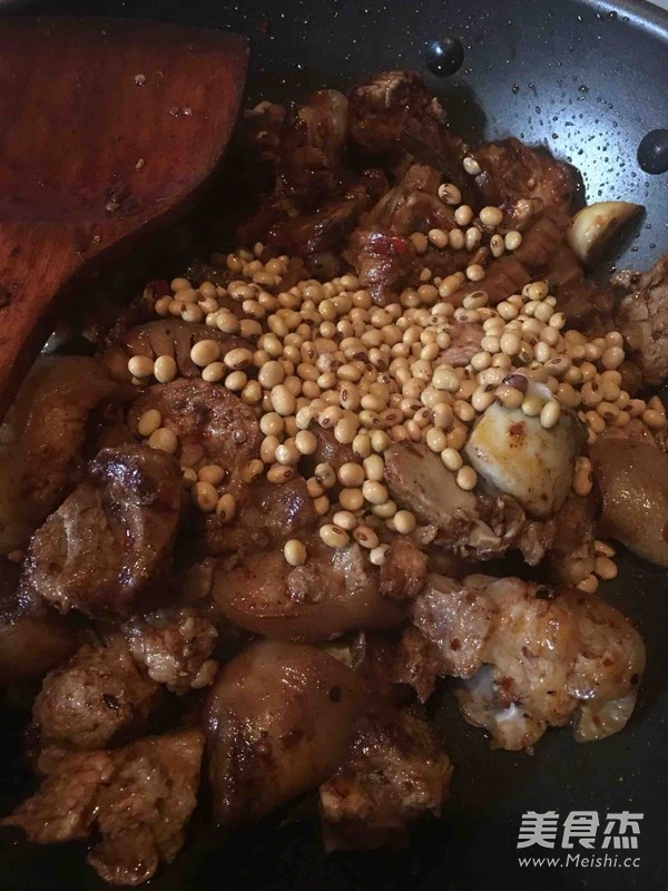 红烧猪蹄的做法