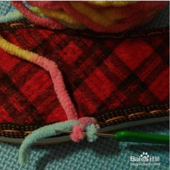 如何用冰条粗毛线勾织拖鞋