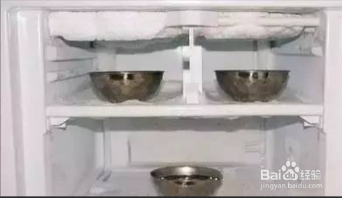 冰箱最下面一层结冰怎么处理