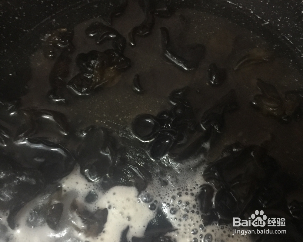 不可思议的黄瓜鸡蛋炒木耳