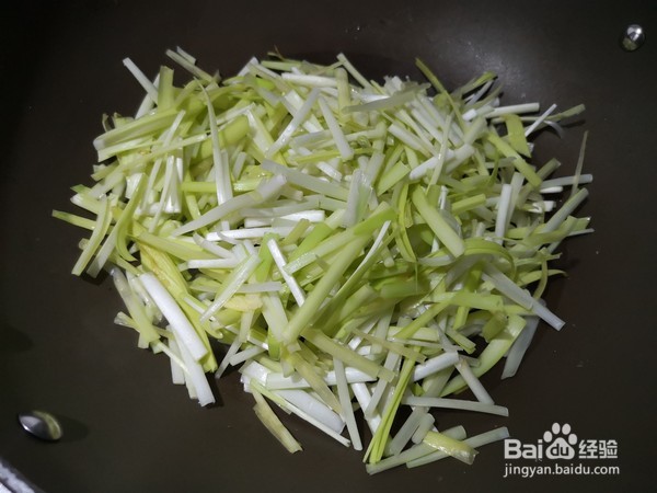 广东韭黄炒滑蛋的做法