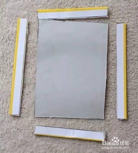 家里不用的装鞋子的纸箱，可以变成小火车啦
