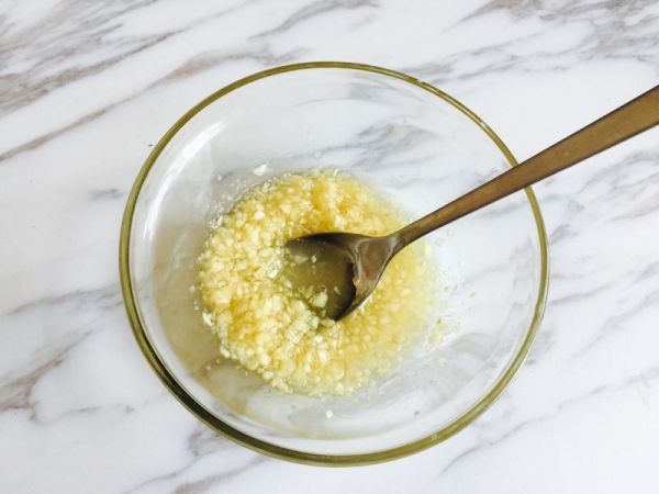 蒜香蜂蜜烤鸡胸肉