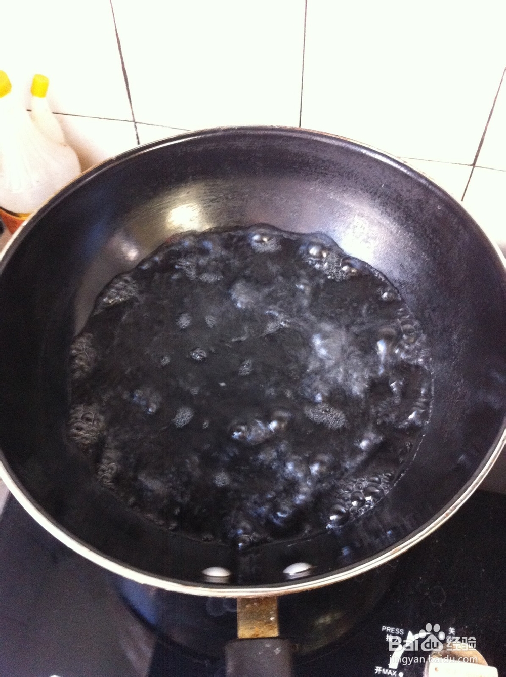 东北吉林的小吃热牛筋面做法（紫菜排骨味）