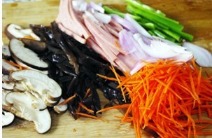 韩式炒杂菜怎么做