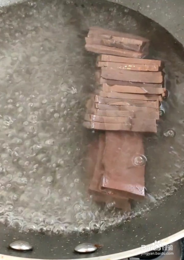 毛血旺的制作方法