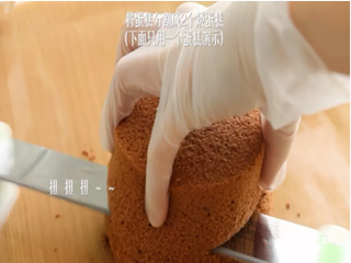 提拉米苏下雪蛋糕怎么做?