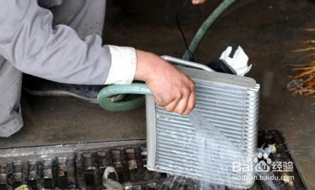 清洗汽车空调方法