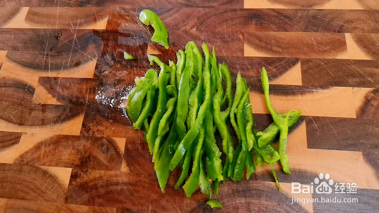 青椒肉丝面的做法