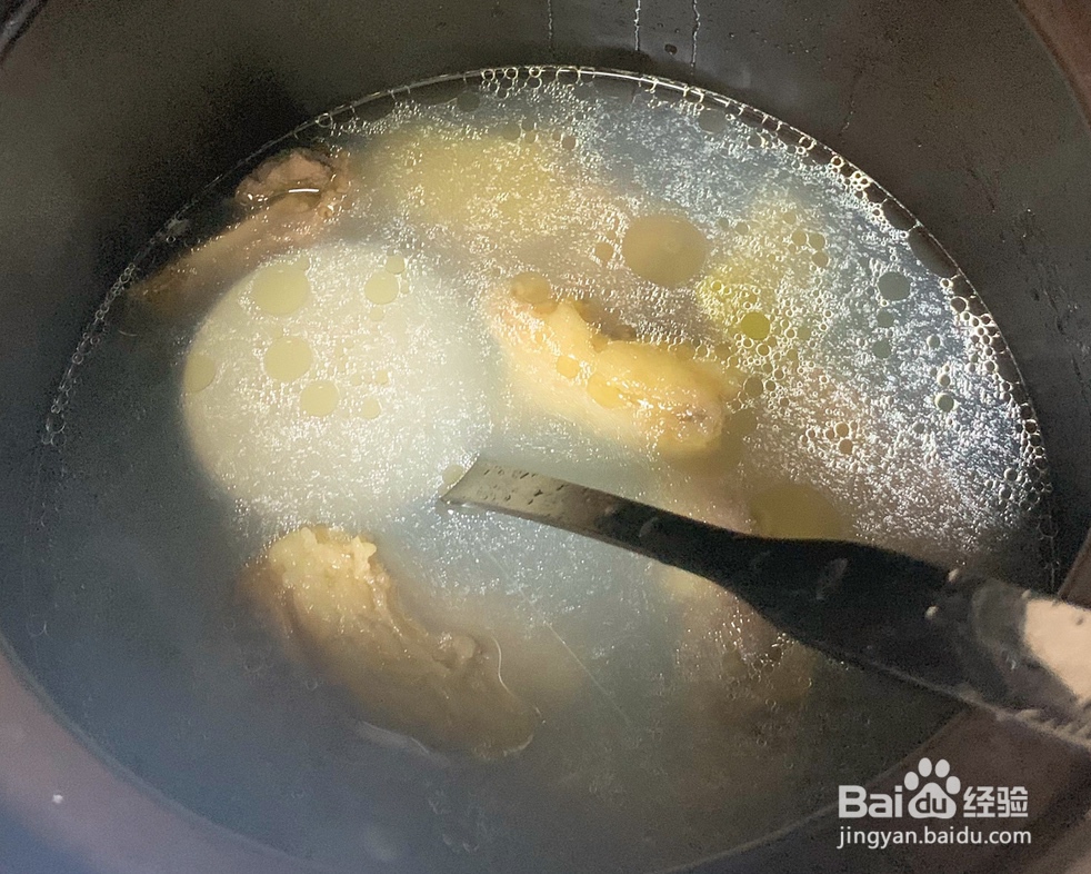 心心念念的酸辣牛肉汤米线