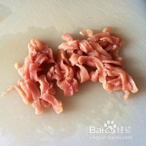 怎样做香滑可口的皮蛋瘦肉粥?