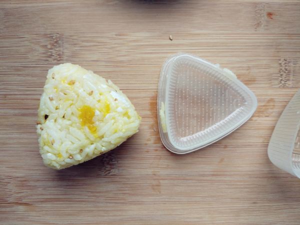 奶酪蝴蝶虾饭团