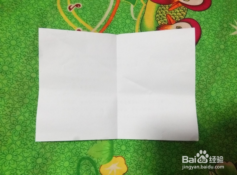 折纸艺术：怎样用纸折小船