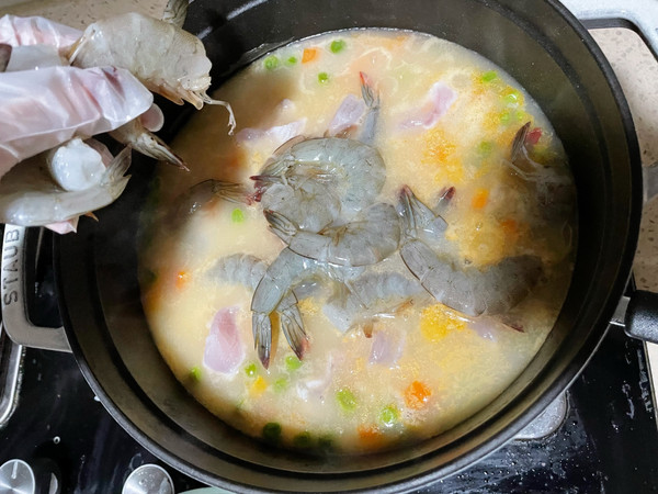 鲜虾鱼片蔬菜粥