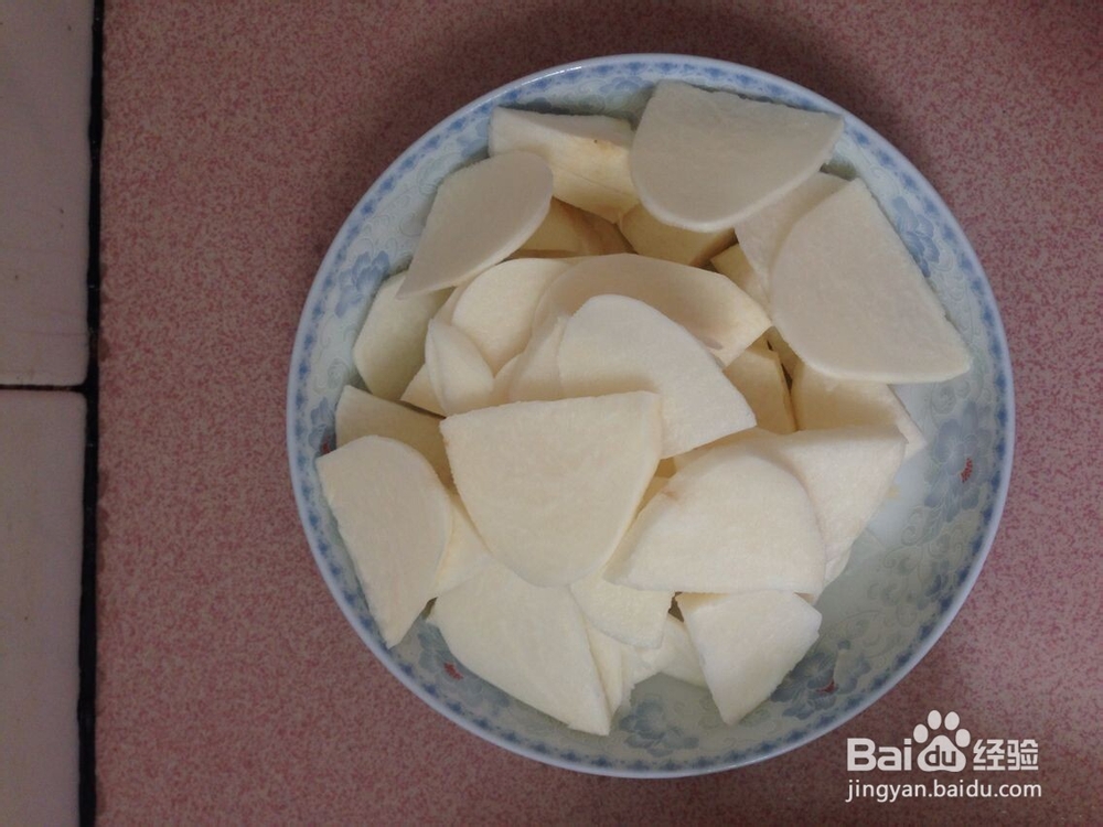 秋天应季菜：沙葛炒肉