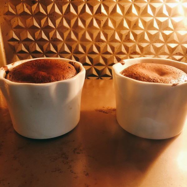 巧克力熔岩蛋糕